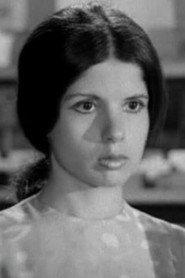 Yvonne Maltezou as Grigoris' Mother in Chariton's Choir 2005