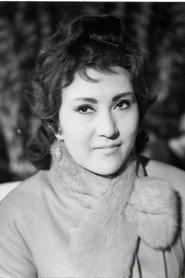 Ui-hyang Kim as Lee Seon-ok in A Sad Pastorale 1960