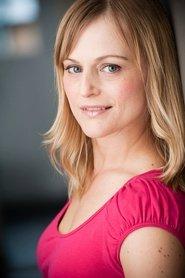 Kathleen Pollard as Sarah Bellows in Scary Stories to Tell in the Dark 2019