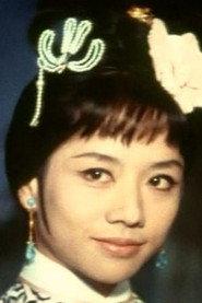 Mai Ling as Cui Ping in Romance of the Forbidden City 1964