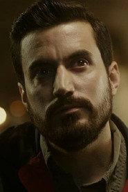 Rodrigo Acuña as Mike in La vida en gris 2024
