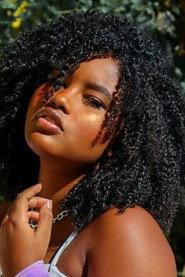 Yasmin Londuik as Nanda in World's First Christmas 2023