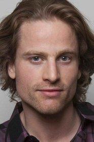 Clément Naline as Fabien in 7 Minutes 2020
