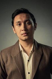 Bagust Rafiy as Waiter in Two Heads and Meg's Overload Beef 2021