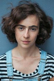 Zoé Besmond de Senneville as Cassandre in Hop-o'-My-Thumb 2011