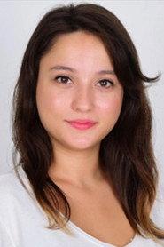 Deniz Altan as Rahime in Plaza 2020