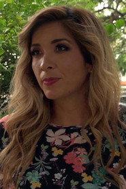 Andy Velázquez as Lucero in Las chicas de la colonia 2015