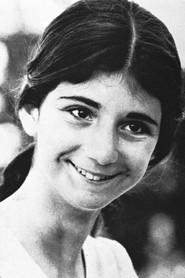 Daniela De Carmine as Tiziana in Sfrattato cerca casa equo canone 1983