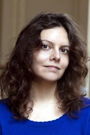 Camille Goudeau as Alexandra in Droit de regard 2023