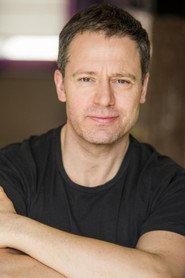 Laurent D'Elia as Frédéric in Nous quatre 2016