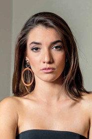 Sofina Lazaraki as Girl in Melanochaita 2025