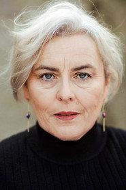 Emer Casey as Odette in Rebecca’s Boyfriend 2021