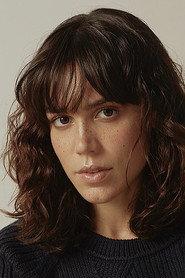Carla Salle as Paula in Motorrad 2017