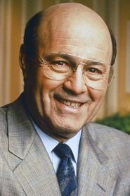 Joe Garagiola as Self in Lucas Tanner 1974