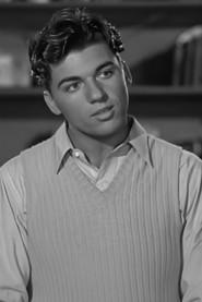 Kent Rogers as Old Crab (voice) in Fresh Fish 1939