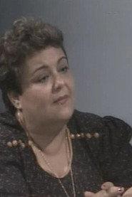 Amalia Aby Saleh as  in Al-Hob Walmal 1971