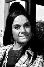 Kakia Analyti as Miranda in With you forever 1966