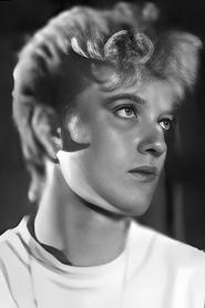 Svetlana Nikolaeva as девушка in The End of a Vacation 1986