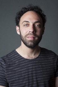 Eran Ben-Michaël as Dinçer in Heartbeats 2021