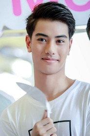 Papangkorn Lerkchaleampote as Meuk in Water Boyy 2015