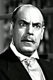 Seraj Muneer as مراد يسري in Hanan 1944