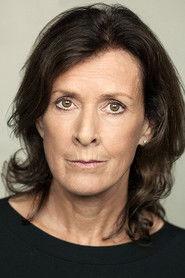 Kirsten Cooke as Mother in Shadows 2017