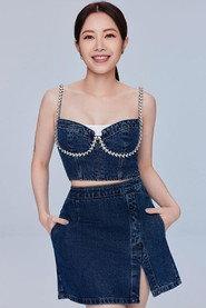 Yuki Hsu as  in The Strait Story 2005