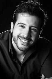 Jorge Ulloa as Daniel in Amor en tiempos de likes 2022