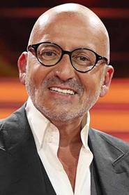 Manuel Luís Goucha as Self - Host in Tony Carreira - A Entrevista 