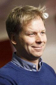 Espen Eckbo as M'Pete in Get Ready to Be Boyzvoiced 2000