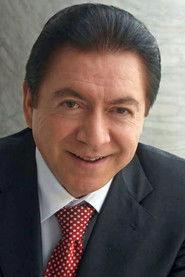 Francisco Araiza as Faust in Faust 1985