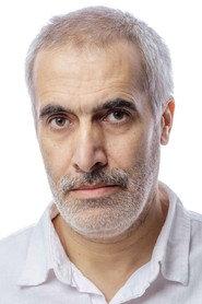 Mehdi Bajestani as  in Resident of the Middle Floor 2014