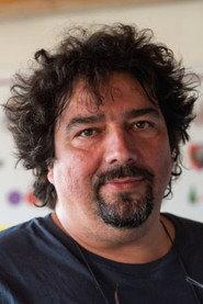 Coke Riobóo as Various Roles (voice) in Mad in Xpain 2020