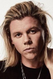 Conrad Sewell as Self in Christmas With Delta 2022 2022