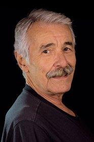 Ali İpin as Hamdullah in Sisters-In-Law 2020