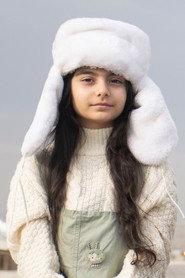 Shadi Mohammadakbari as The girl in The Shooting Star 2025