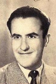 Joaquín «Top» Portillo as (segment "Una de monstruos") in Tres eran tres 1954