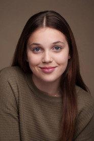 Maïla Valentir as Angèle Moisan in Ababooned 2024