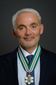 Frank Giustra as Self (archive footage) in Clinton Cash 2016