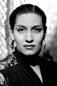 Elvira Ríos as Lupe Torres in The Tango Returns to Paris 1948
