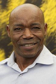 António Nipita as Sete Maneiras in The Train of Salt and Sugar 2016