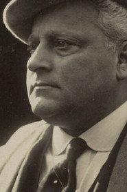 Theo Frenkel Sr. as Vriend van Edward Buchanan in Alexandra 1922