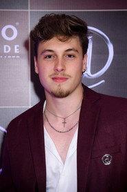 Victor Galisteu as Murilo in Nando Between Two Worlds - A Sintonia Film 2026