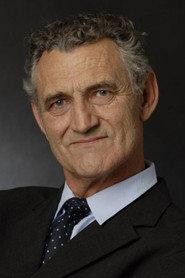 Philippe Paimblanc as The first antique dealer in Goodbye First Love 2011
