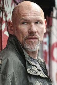 Torsten Hammann as Thorsten in Frauen wollen mehr 2009