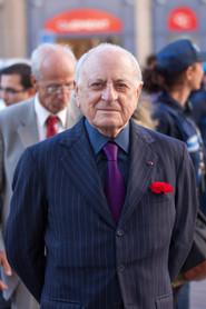 Pierre Bergé as Self in Paradjanov, le dernier collage 1995