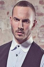 Boris Schreurs as Jason in Voorbijgangers 2011