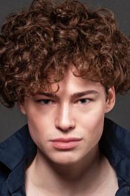 Jean Schatz as Jean / Treplev in Champ Libre 
