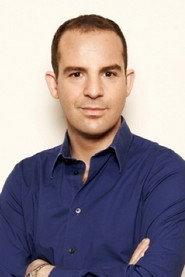 Martin Lewis as Self in The Missing Crown Jewels 2017