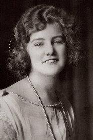 Margaret Leahy as The Girl in Three Ages 1923